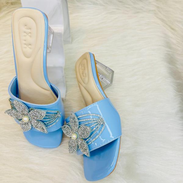 صندل پاشنه بلند